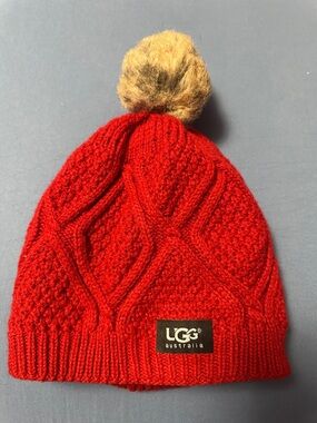 UGG Red Knit Beanie with Tan Pom